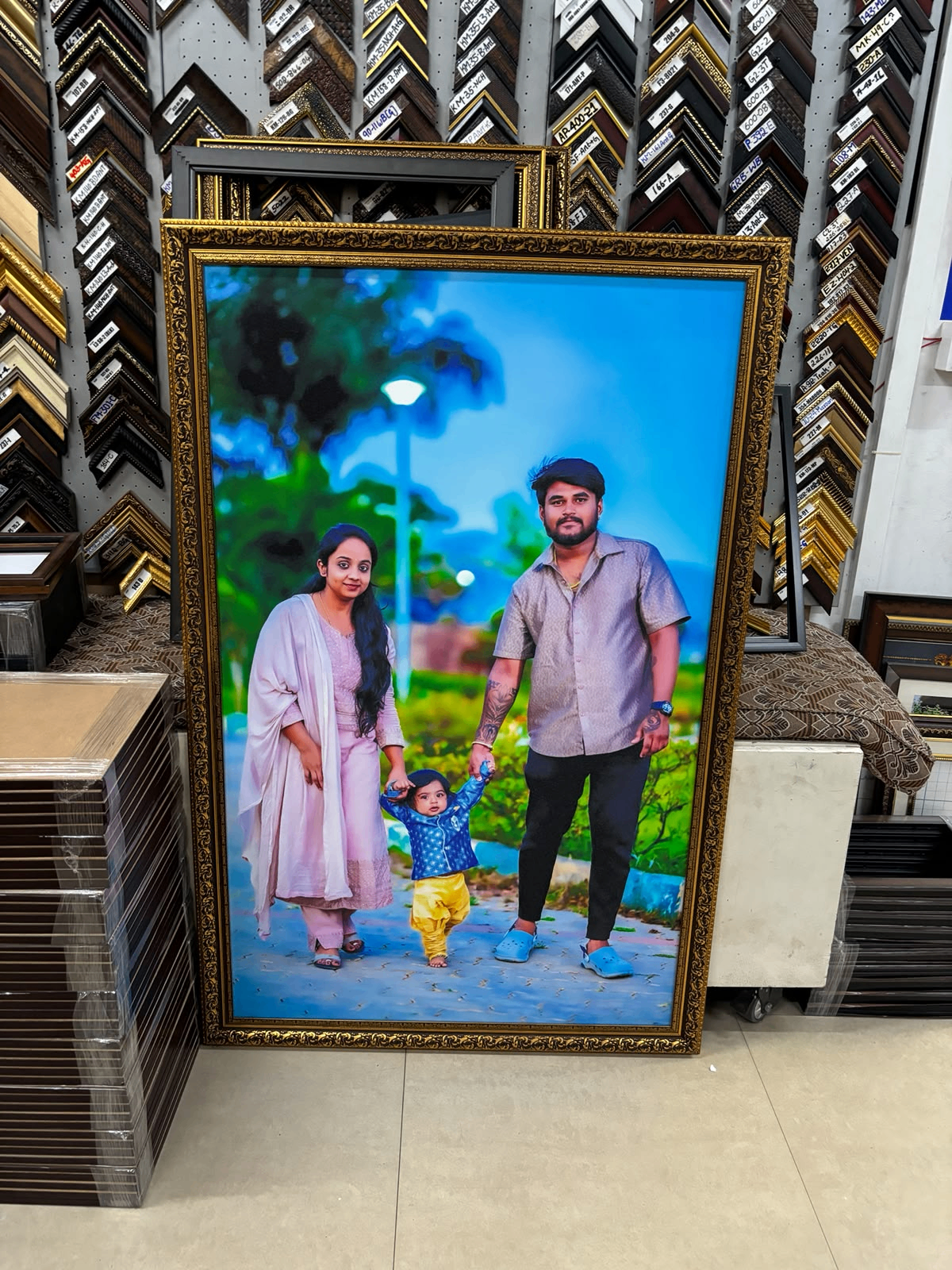 Custom Big Size Family Portrait Frame